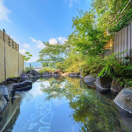 Отель Kazeno Sanso Yamashiro Юфу Экстерьер фото