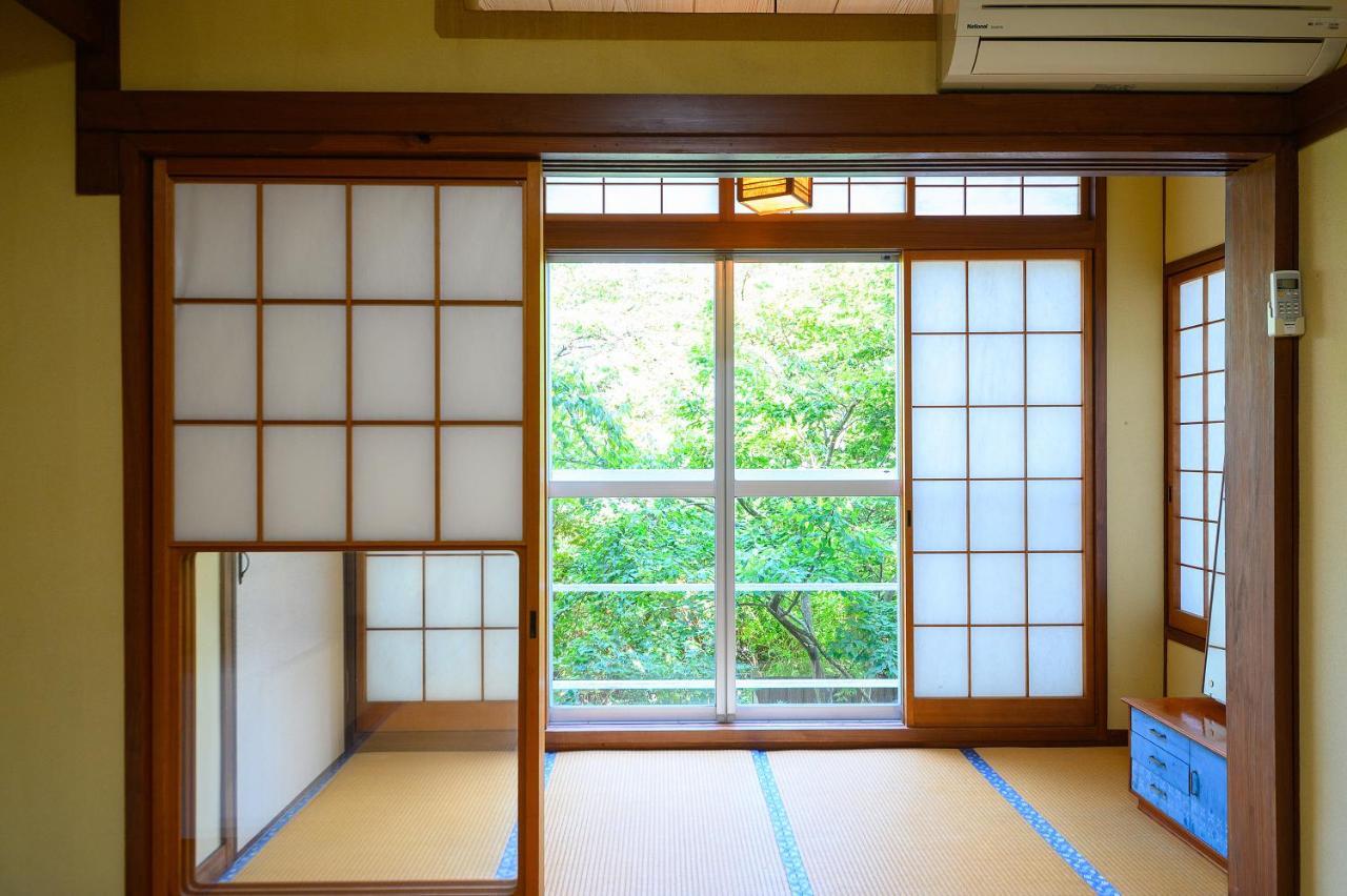 Отель Kazeno Sanso Yamashiro Юфу Экстерьер фото