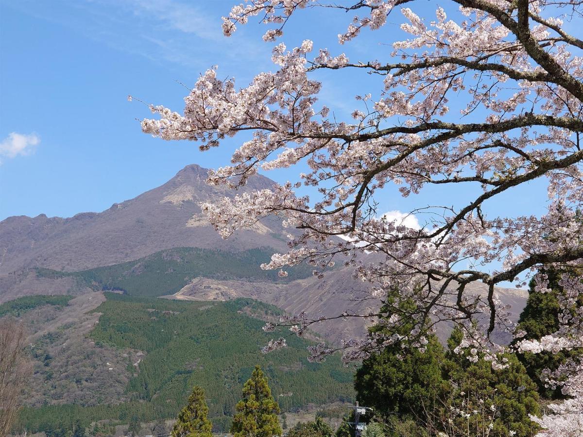 Отель Kazeno Sanso Yamashiro Юфу Экстерьер фото