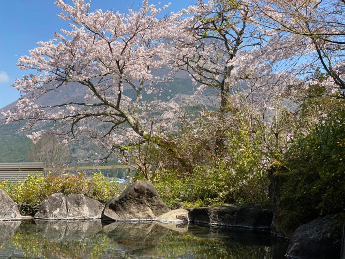 Отель Kazeno Sanso Yamashiro Юфу Экстерьер фото